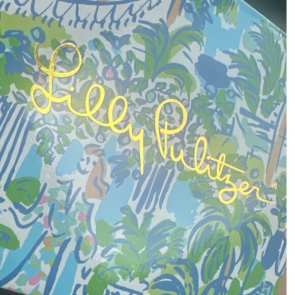 Lilly Pulitzer Sprout Green Lilly Holiday gift Mug New in box - Picture 4 of 5